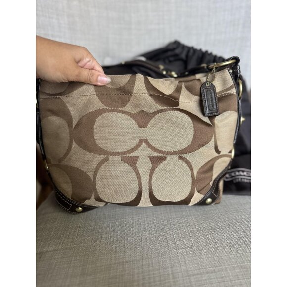Coach Carly Signature Hobo Bag Brown Sz M Jacquard Shoulder Bag Bronze Hardware - Picture 3 of 13
